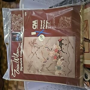 Embroidery & Cross StitchHand Embroidery KitsCrewel Embroidery Kits